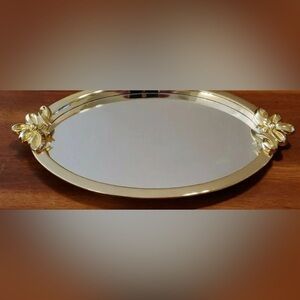 Beautiful Vintage Avon Gift Collection Vanity Tray Mirror Goldtone